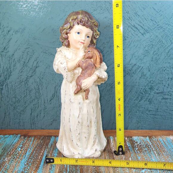 Vintage Resin Figurine: Old World Era Young Girl with Bunny Rabbit Statue 8x4 - Picture 6 of 6